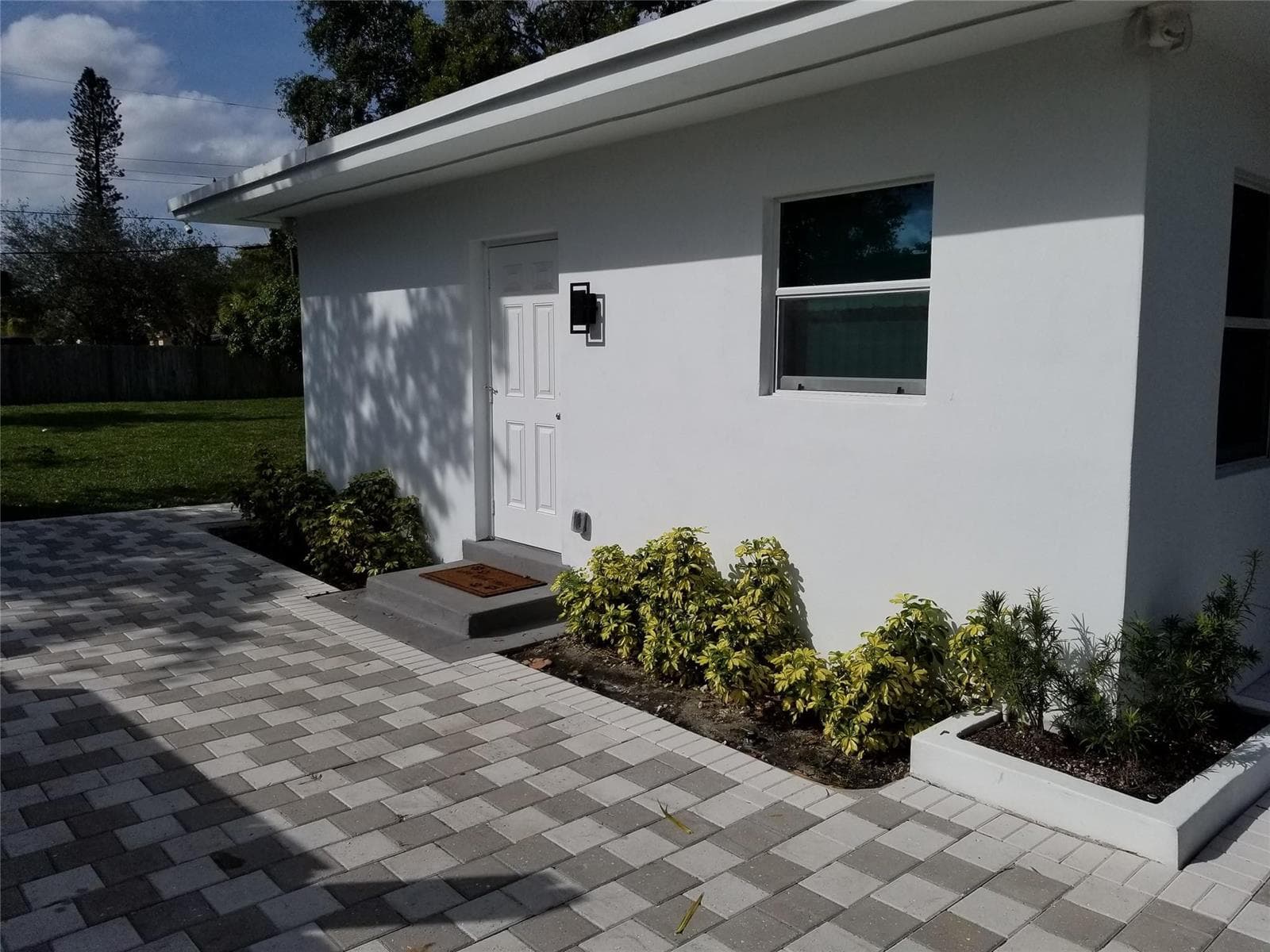 4217 SW 61st Avenue, Davie FL 33314 - Davie, FL - Photo 1