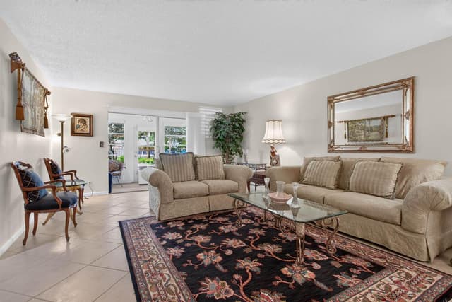 1804 Eleuthera Point # A1, Coconut Creek FL 33066 - Coconut Creek, FL - Photo 2