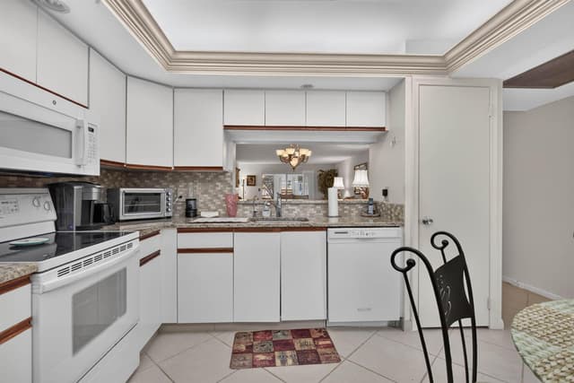 1804 Eleuthera Point # A1, Coconut Creek FL 33066 - Coconut Creek, FL - Photo 4
