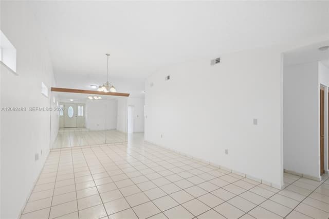 12641 NW 102nd Pl, Hialeah Gardens FL 33018 - Hialeah Gardens, FL - Photo 4