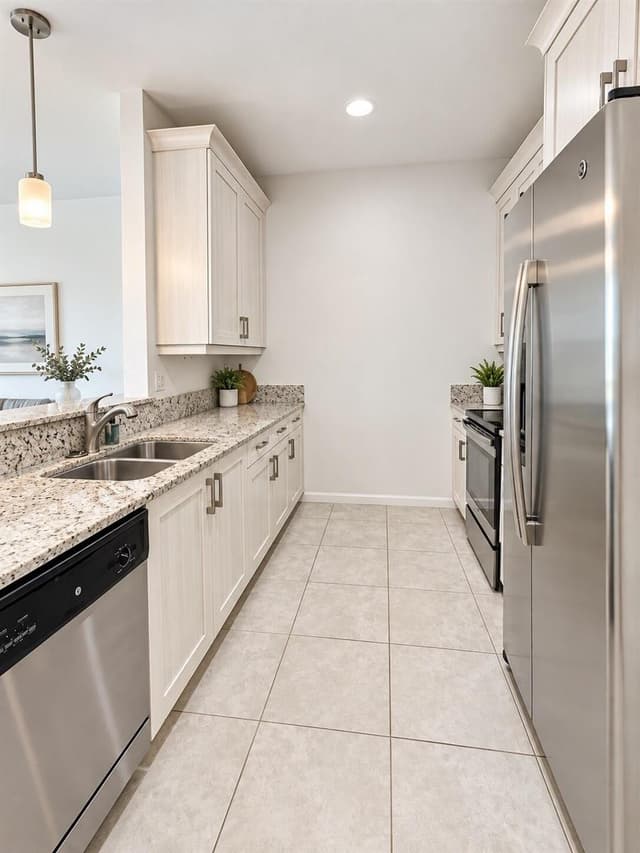 5984 MONTERRA CLUB Drive NW, Lake Worth FL 33463 - Lake Worth, FL - Photo 2