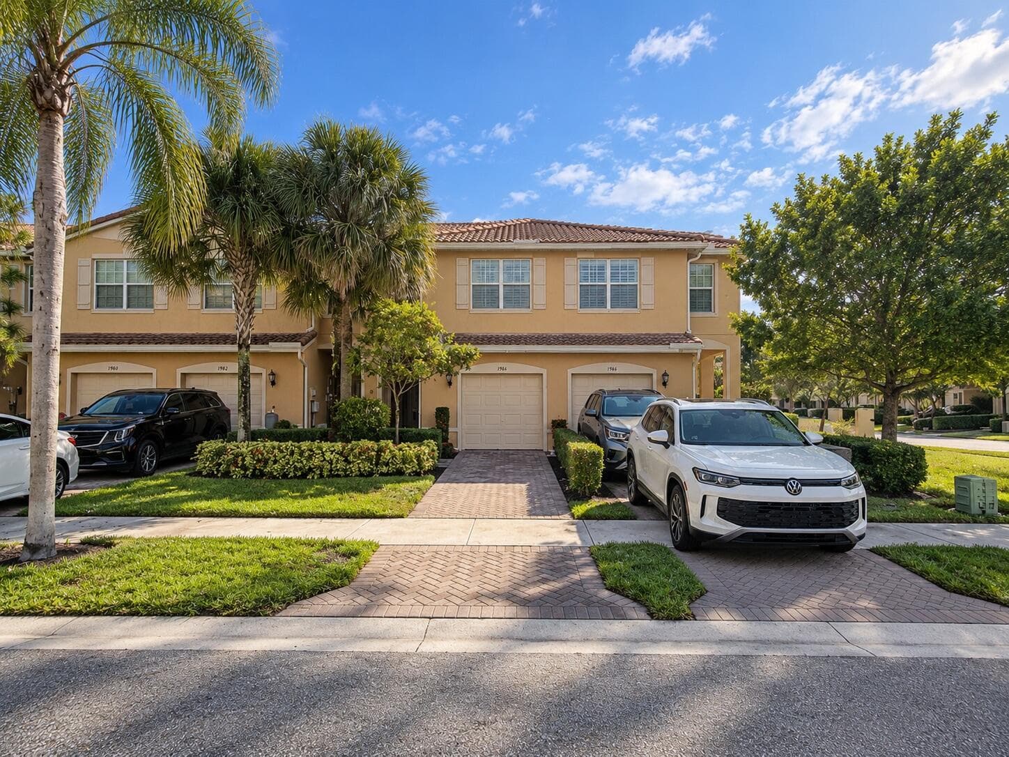 5984 MONTERRA CLUB Drive NW, Lake Worth FL 33463 - Lake Worth, FL - Photo 1