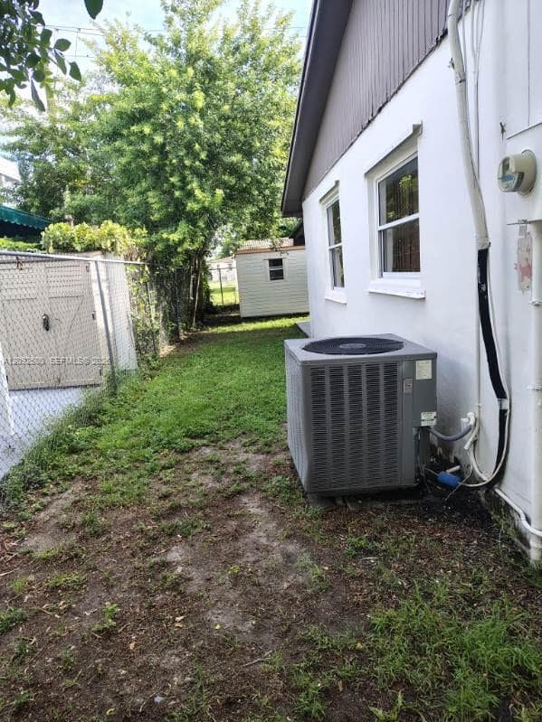10980 SW 143rd Ter, Miami FL 33176 - Miami, FL - Photo 3