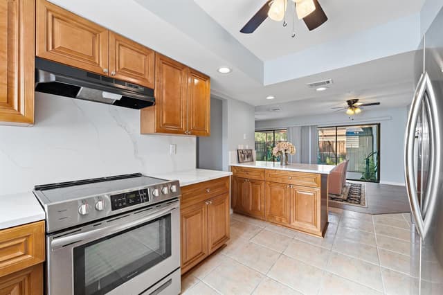 148 WEYBRIDGE Circle # C, Royal Palm Beach FL 33411 - Royal Palm Beach, FL - Photo 7