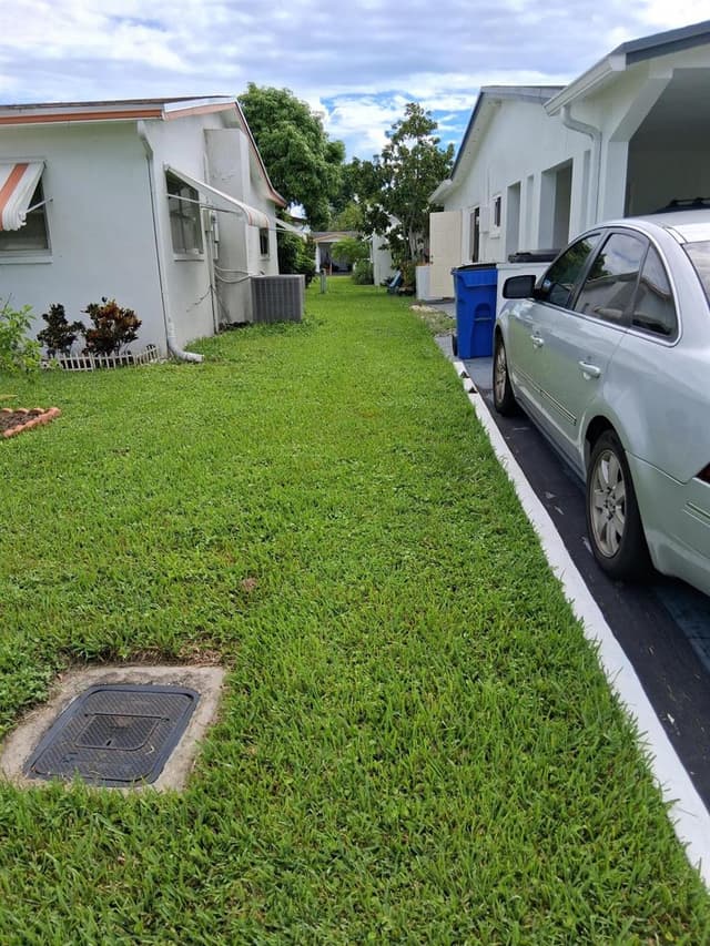 4250 NW 49TH Terrace, Lauderdale Lakes FL 33319 - Lauderdale Lakes, FL - Photo 3