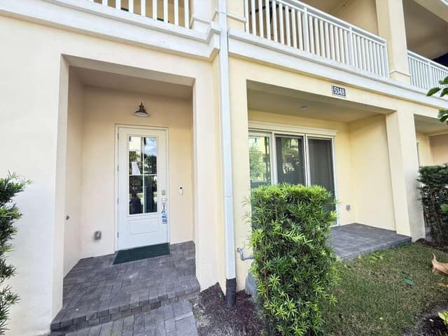 5348 Sagan Lane, Palm Beach Gardens FL 33418 - Palm Beach Gardens, FL - Photo 4