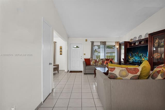 12334 SW 114th Ter, Miami FL 33186 - Miami, FL - Photo 2
