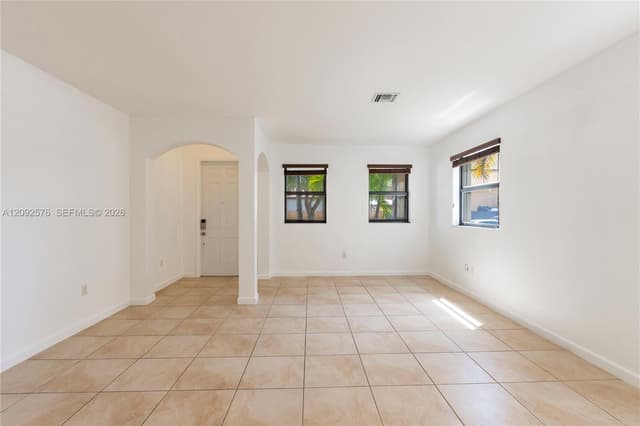 24124 SW 113th Path, Homestead FL 33032 - Homestead, FL - Photo 2
