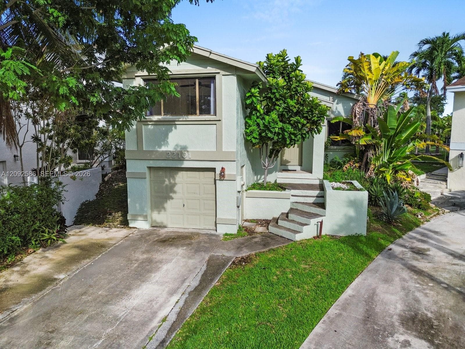 22101 SW 100th Pl, Cutler Bay FL 33190 - Cutler Bay, FL - Photo 1