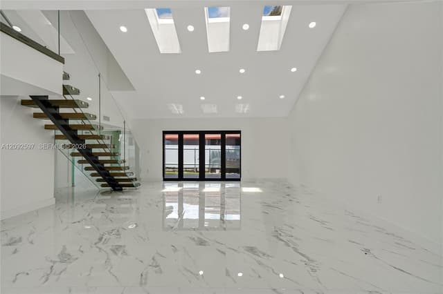 8745 NW 150th Ter, Miami Lakes FL 33018 - Miami Lakes, FL - Photo 7