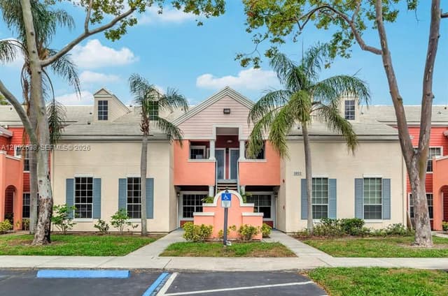 1011 Crystal Way # C, Delray Beach FL 33444 - Delray Beach, FL - Photo 2