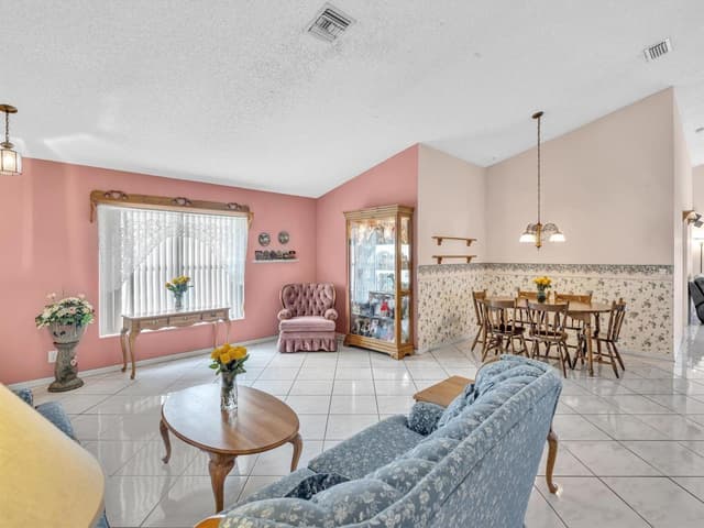 12535 SW 7th Place, Davie FL 33325 - Davie, FL - Photo 7