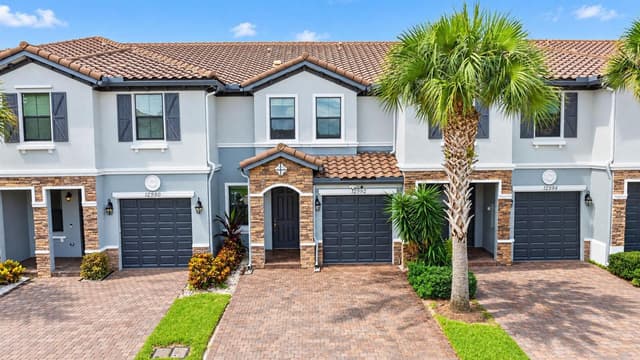 12992 Anthorne Lane, Boynton Beach FL 33436 - Boynton Beach, FL - Photo 4