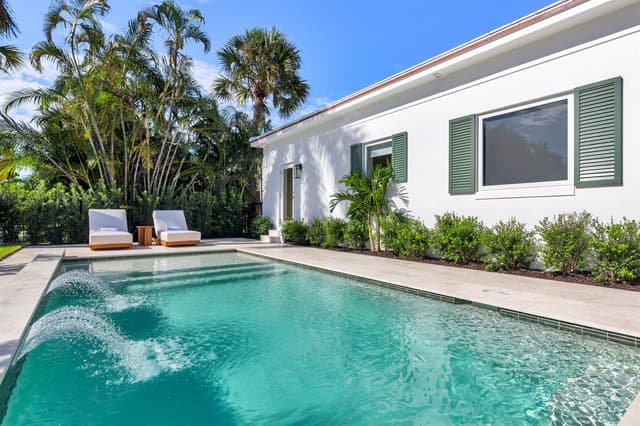 110 Greenwood Drive, West Palm Beach FL 33405 - West Palm Beach, FL - Photo 5
