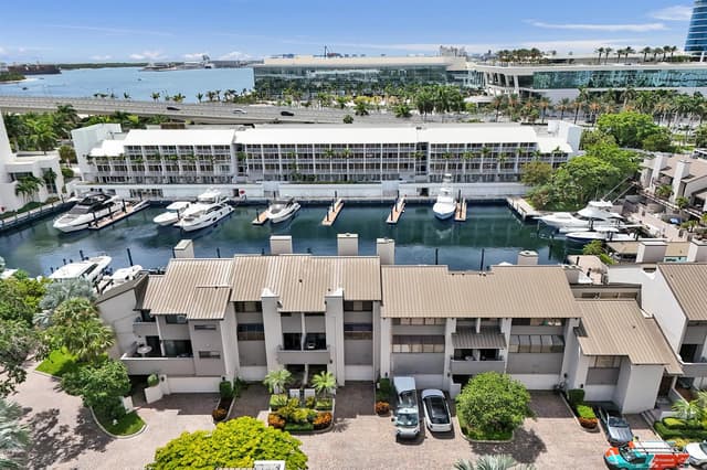 15 Port Side Drive # 15, Fort Lauderdale FL 33316 - Fort Lauderdale, FL - Photo 2