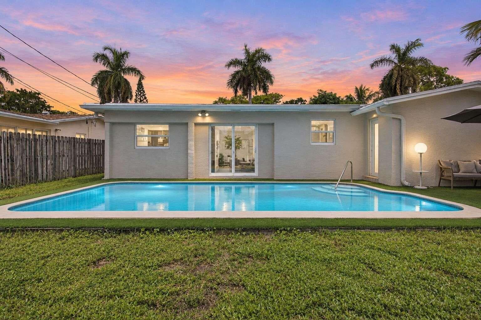 7640 SUNSET STRIP, Sunrise FL 33322 - Sunrise, FL - Photo 1