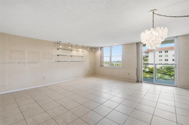 10000 W Bay Harbor Dr # 501, Bay Harbor Islands FL 33154 - Bay Harbor Islands, FL - Photo 4