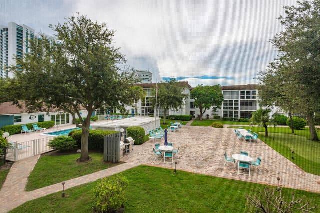 1501 S OCEAN Boulevard # 208, Lauderdale By The Sea FL 33062 - Lauderdale By The Sea, FL - Photo 2