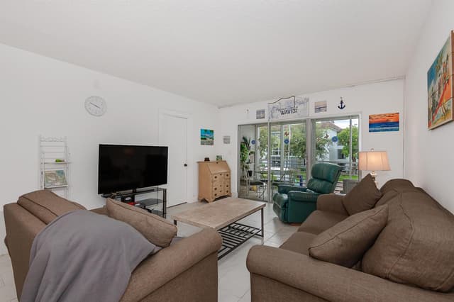 1501 S OCEAN Boulevard # 208, Lauderdale By The Sea FL 33062 - Lauderdale By The Sea, FL - Photo 5