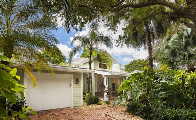 108 SE 17th Ave, Fort Lauderdale FL 33301 - Fort Lauderdale, FL - Photo 3