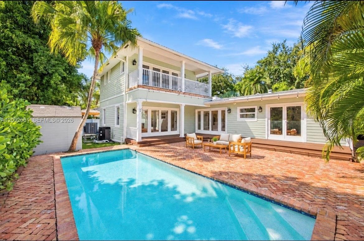 108 SE 17th Ave, Fort Lauderdale FL 33301 - Fort Lauderdale, FL - Photo 1