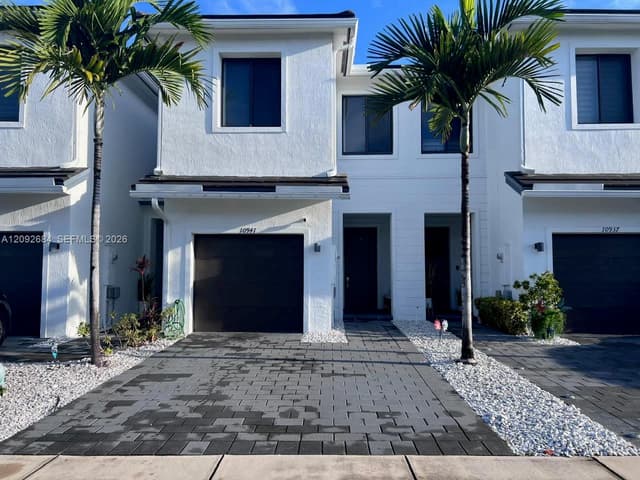 10941 SW 232nd Ter, Homestead FL 33032 - Homestead, FL - Photo 2