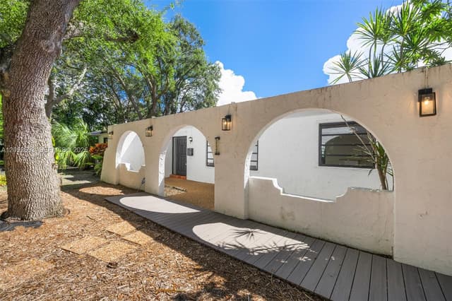 15545 SW 78th Pl, Palmetto Bay FL 33157 - Palmetto Bay, FL - Photo 6