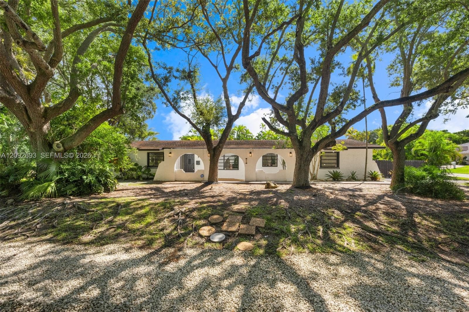 15545 SW 78th Pl, Palmetto Bay FL 33157 - Palmetto Bay, FL - Photo 1