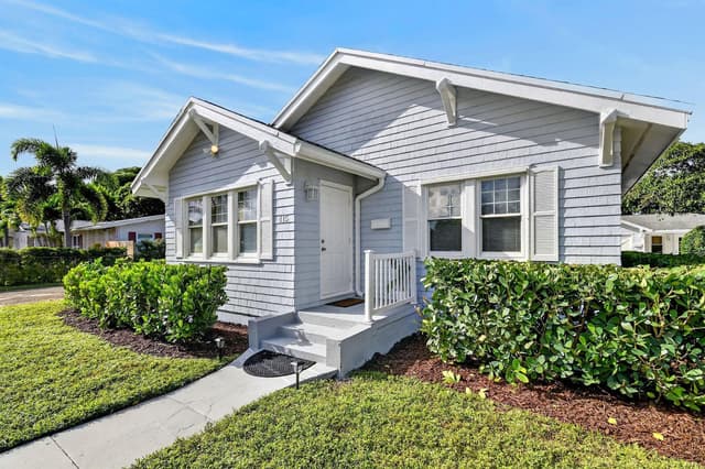 415 Greenbriar Drive, West Palm Beach FL 33403 - West Palm Beach, FL - Photo 3