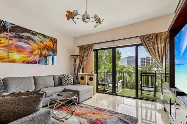 1620 Presidential Way # 310, West Palm Beach FL 33401 - West Palm Beach, FL - Photo 2