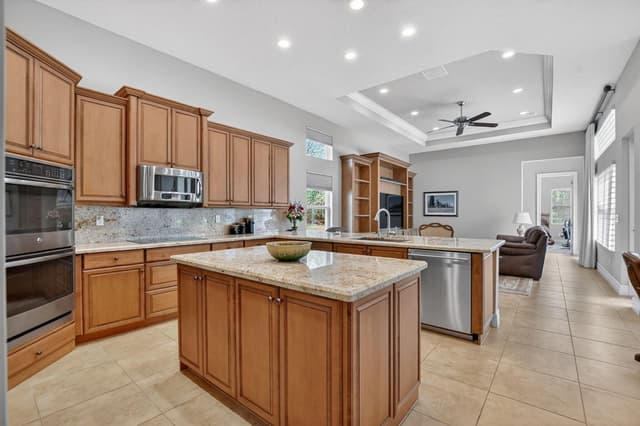 12133 Glacier Bay Drive, Boynton Beach FL 33473 - Boynton Beach, FL - Photo 6