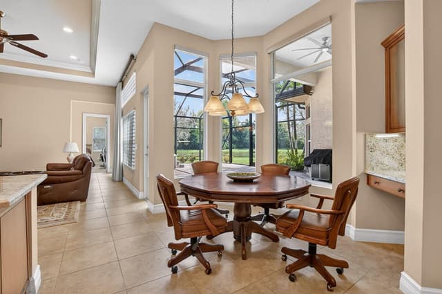 12133 Glacier Bay Drive, Boynton Beach FL 33473 - Boynton Beach, FL - Photo 7