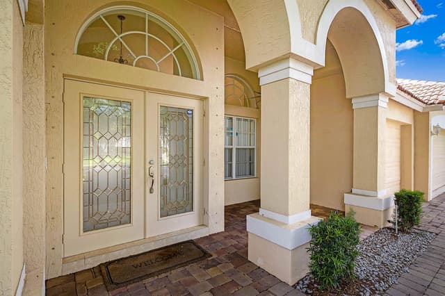 3626 E HAMILTON Key, West Palm Beach FL 33411 - West Palm Beach, FL - Photo 5