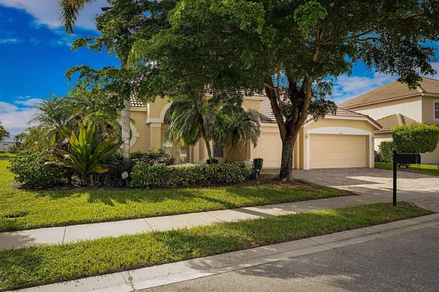 3626 E HAMILTON Key, West Palm Beach FL 33411 - West Palm Beach, FL - Photo 4