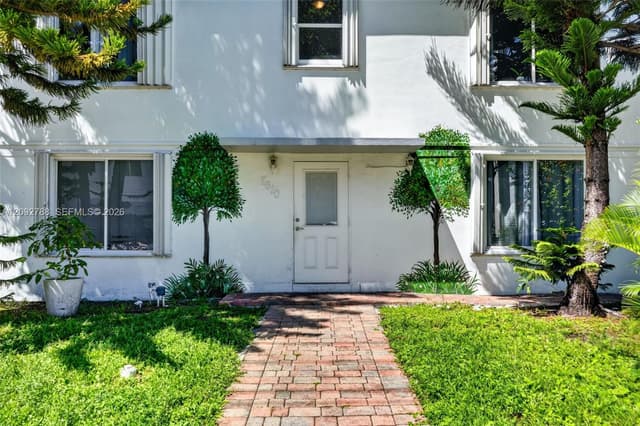 7610 Dickens Ave, Miami Beach FL 33141 - Miami Beach, FL - Photo 5