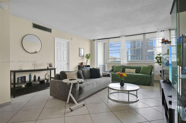 6770 Indian Creek Dr # 8R, Miami Beach FL 33141 - Miami Beach, FL - Photo 4