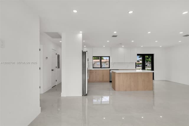 20154 NW 12th Pl, Miami Gardens FL 33169 - Miami Gardens, FL - Photo 5