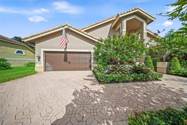 4961 NW 102nd Dr, Coral Springs FL 33076 - Coral Springs, FL - Photo 6