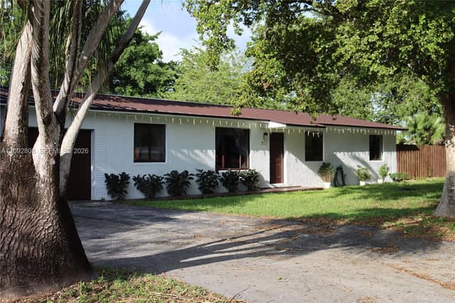 16401 SW 293rd St, Homestead FL 33033 - Homestead, FL - Photo 2
