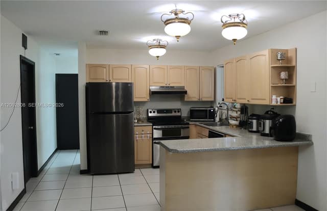 16401 SW 293rd St, Homestead FL 33033 - Homestead, FL - Photo 5