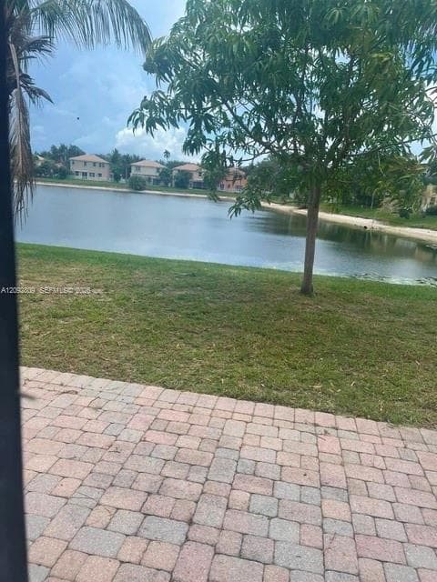 4245 Maggiore Way, West Palm Beach FL 33409 - West Palm Beach, FL - Photo 2