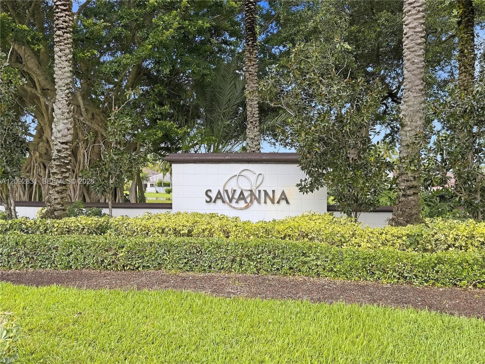 1612 Blue Jay Cir, Weston FL 33327 - Weston, FL - Photo 1