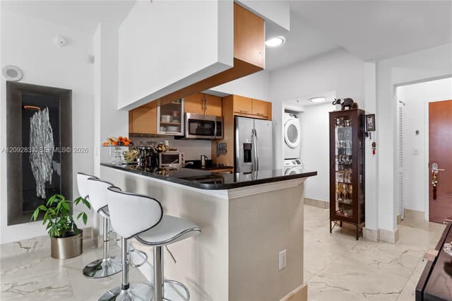 31 SE 5th St # 4018, Miami FL 33131 - Miami, FL - Photo 7