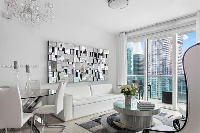 31 SE 5th St # 4018, Miami FL 33131 - Miami, FL - Photo 3