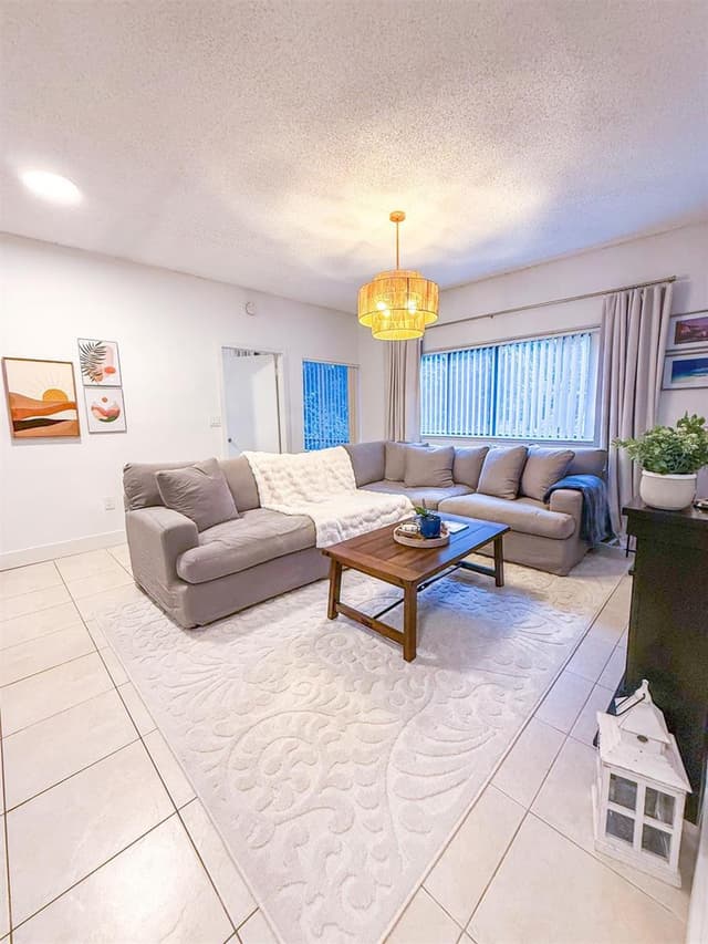 2445 SW 18TH Terrace # 504, Fort Lauderdale FL 33315 - Fort Lauderdale, FL - Photo 2