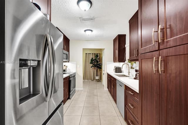4620 SW 43rd Ter, Dania Beach FL 33314 - Dania Beach, FL - Photo 6