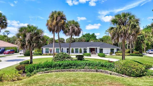12231 Areaca Drive, Wellington FL 33414 - Wellington, FL - Photo 2