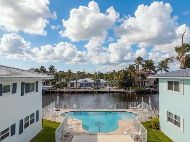 2330 NE 36th Street # 11, Lighthouse Point FL 33064 - Lighthouse Point, FL - Photo 6