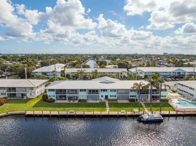 2330 NE 36th Street # 11, Lighthouse Point FL 33064 - Lighthouse Point, FL - Photo 4