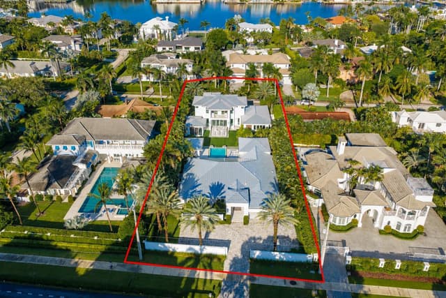 944 S Ocean Boulevard, Delray Beach FL 33483 - Delray Beach, FL - Photo 2